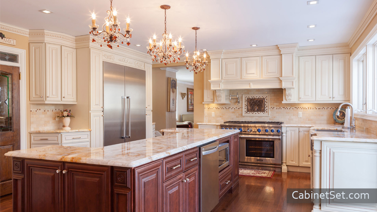 Two-Tone Kitchens