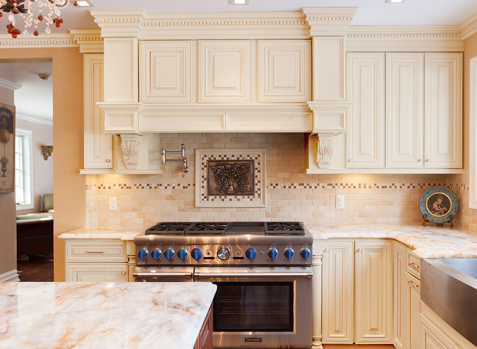 Belfast Cream Glaze - Pre-Assembled Kitchen Cabinets